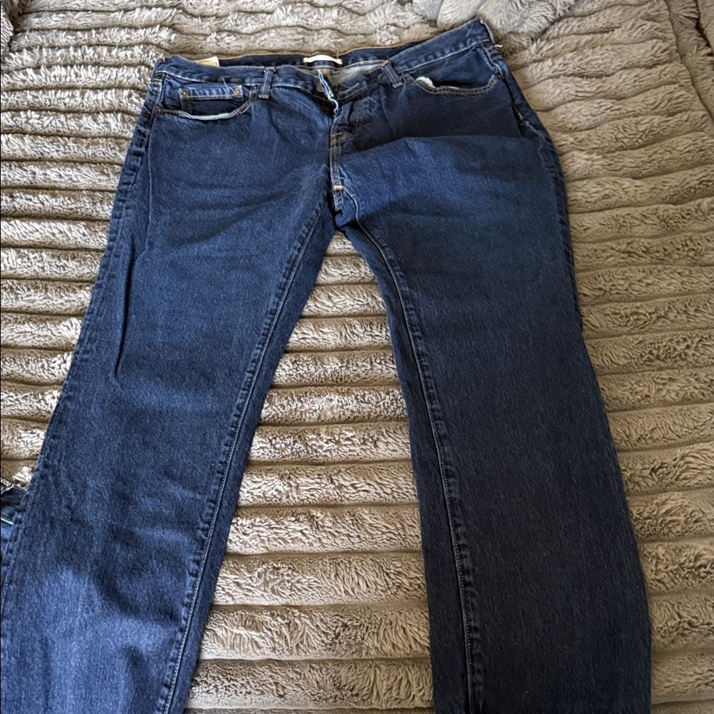 Abercrombie & Fitch Slim Straight Jeans in Dark Indigo with Tan Stitching